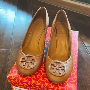 Tory Burch tan leather wedge